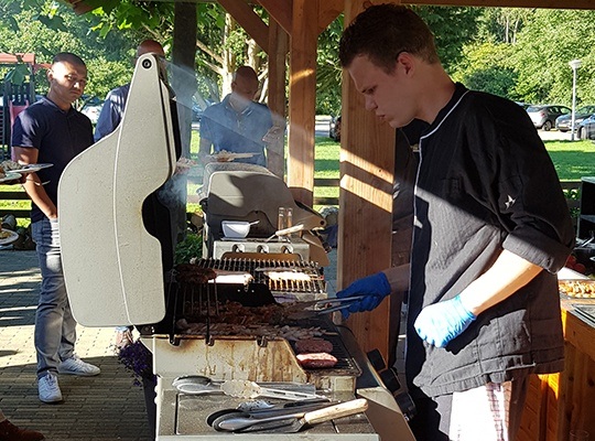 Barbecue in Groningen aan het Paterswoldsemeer